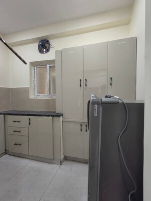 Furnished Amenities in 1 BHK Apartment at Kondapur – for Rent