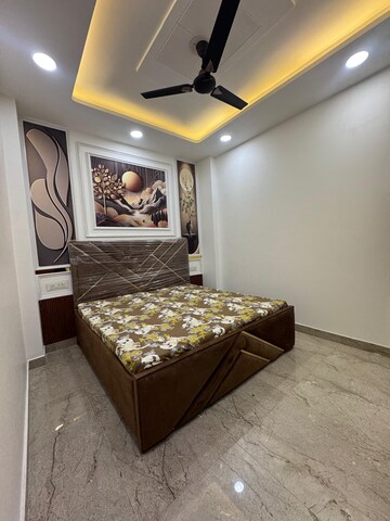 Bedroom in 3 BHK Builder Floor at Dwarka Mor – for Rent