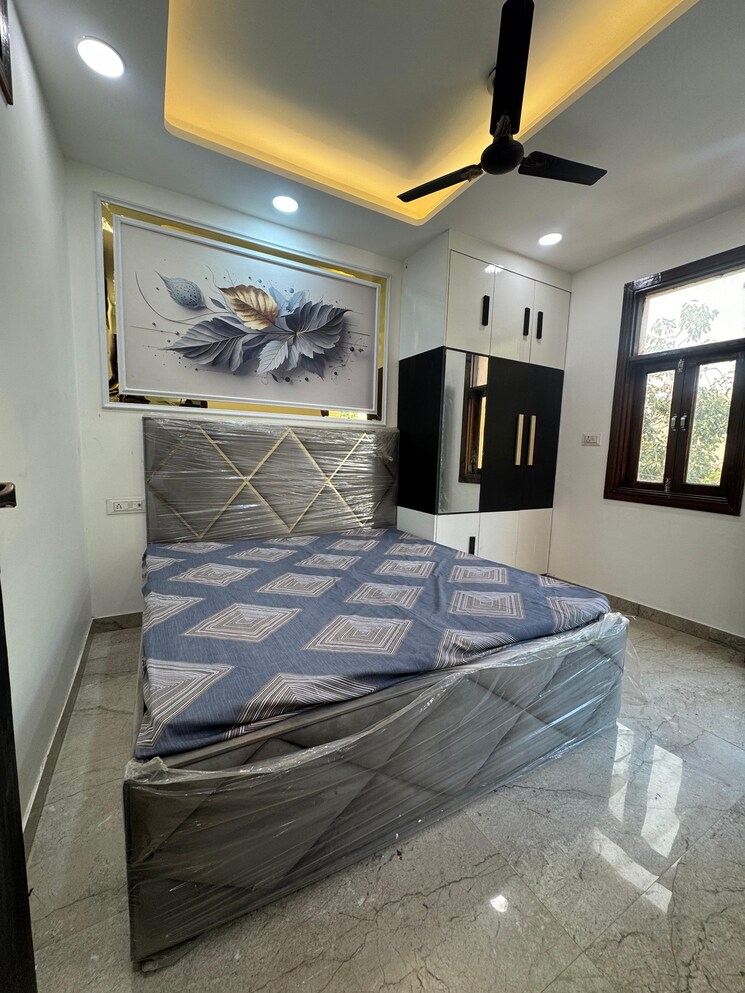 Bedroom, dwarka mor 3 Bedroom 950 Sq.Ft. Builder Floor In Dwarka Mor Delhi 9583498
