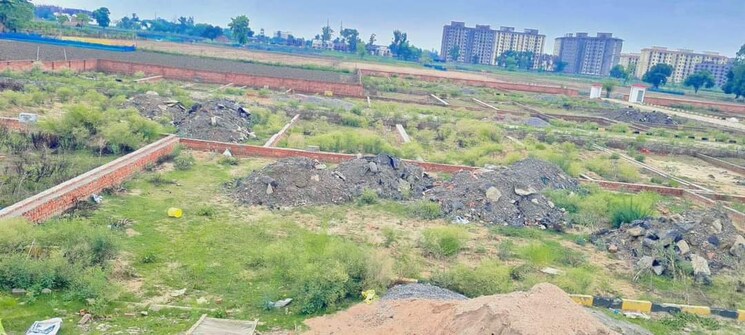 undefined, gomti nagar  805 Sq.Ft. Plot In Gomti Nagar Lucknow 9583508