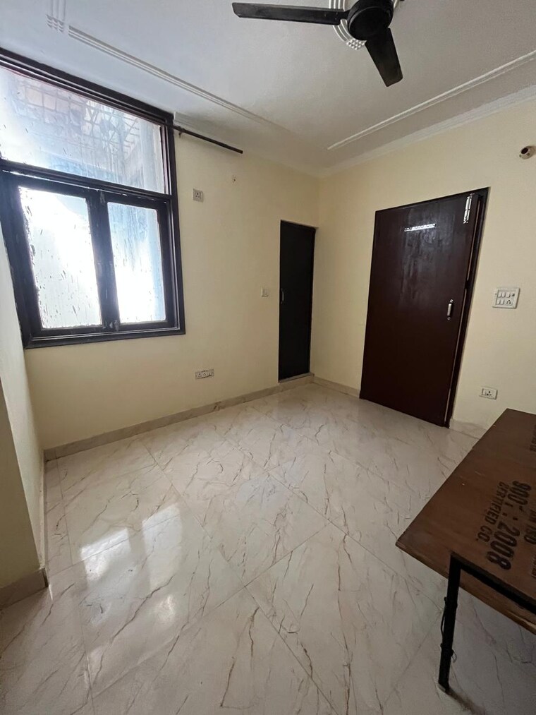 Room, saket 1 Bedroom 450 Sq.Ft. Builder Floor In Saket Delhi 9583552
