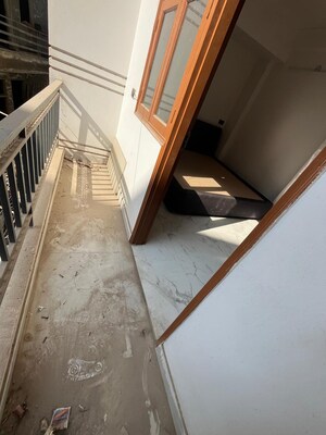 Balcony in 1 BHK Builder Floor at Saket – for Rent