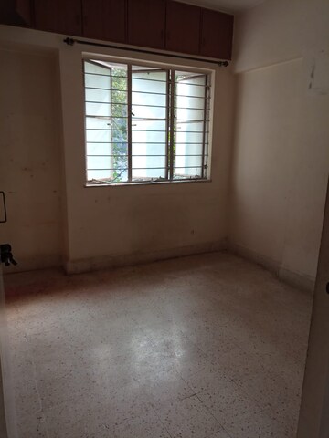 Room in 2 BHK Apartment at Motiram Nagar Apartment, Warje – for Rent