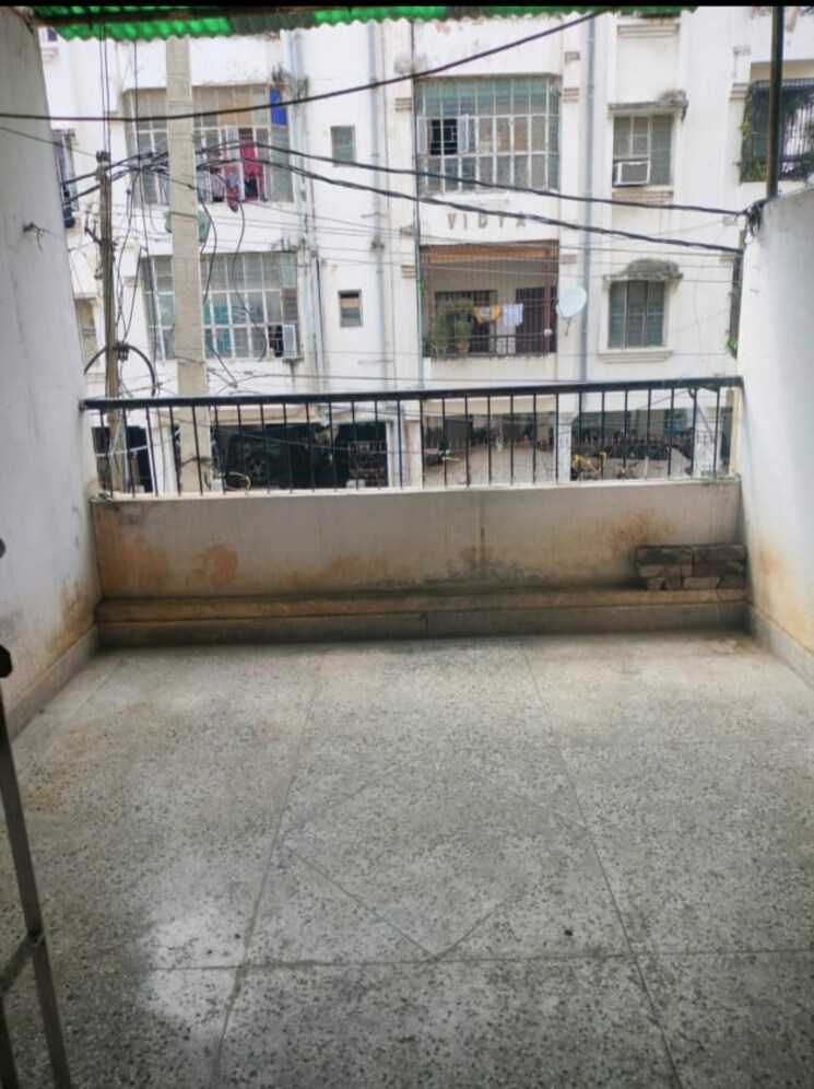 Balcony, kankarbagh 2 Bedroom 1000 Sq.Ft. Apartment In Kankarbagh Patna 9582358