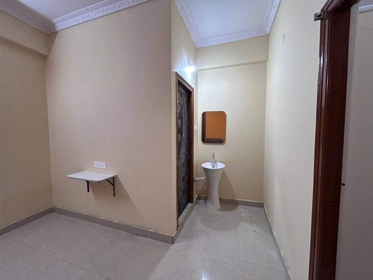 undefined, kondapur 1 Bedroom 650 Sq.Ft. Apartment In Kondapur Hyderabad 9583568