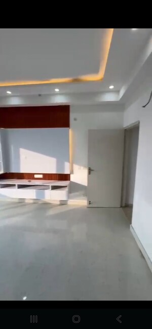 Furnished Amenities in 3 BHK Apartment at Paras Dews, Sector 106 – for Rent