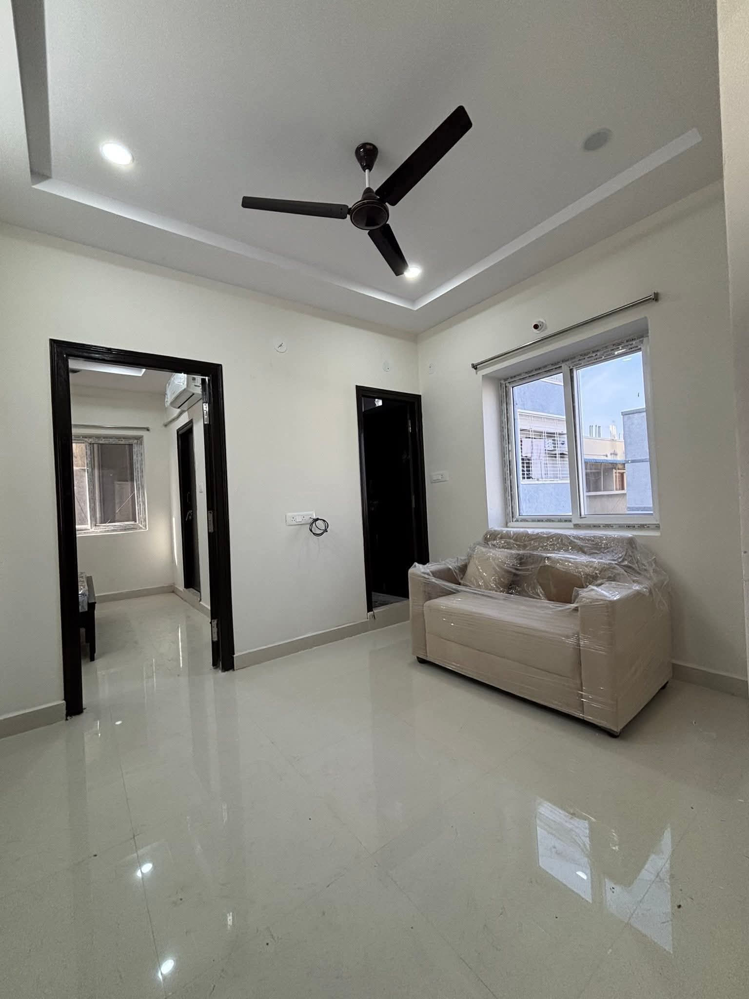 1 BHK + Pooja Room Apartment For Rent in Raghavendra Colony 