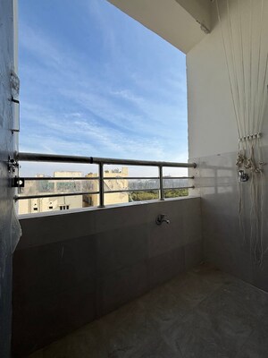 Balcony in 1 BHK Apartment at Kondapur – for Rent