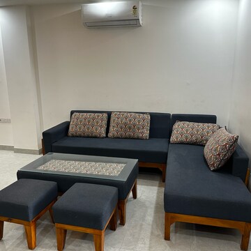 Living Room in 3 BHK Builder Floor at Sector 45 – for Rent