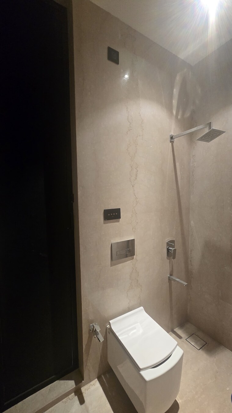 Bathroom, progressive-era 4 Bedroom 1980 Sq.Ft. Apartment In Sector 11 Kopar Khairane Navi Mumbai 9583647