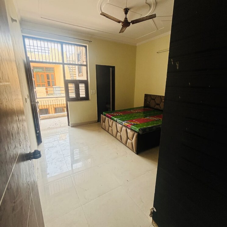 Room, sector 47 1 RK 540 Sq.Ft. Builder Floor In Sector 47 Gurgaon 9583637