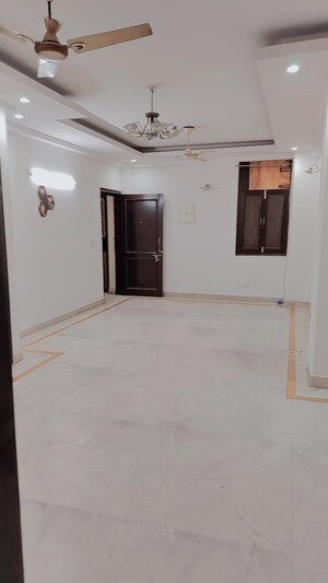 3 BHK Builder Floor For Rent in Khirki Extension