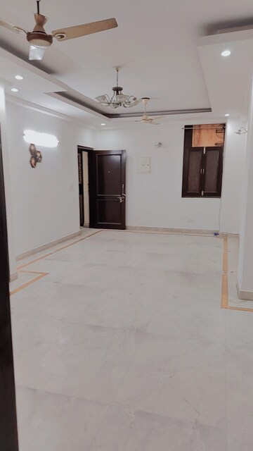 3 BHK Builder Floor For Rent in Khirki Extension