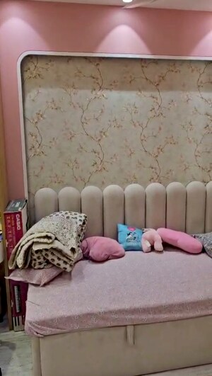 Bedroom in 3 BHK Apartment at Goregaon East – for Sale