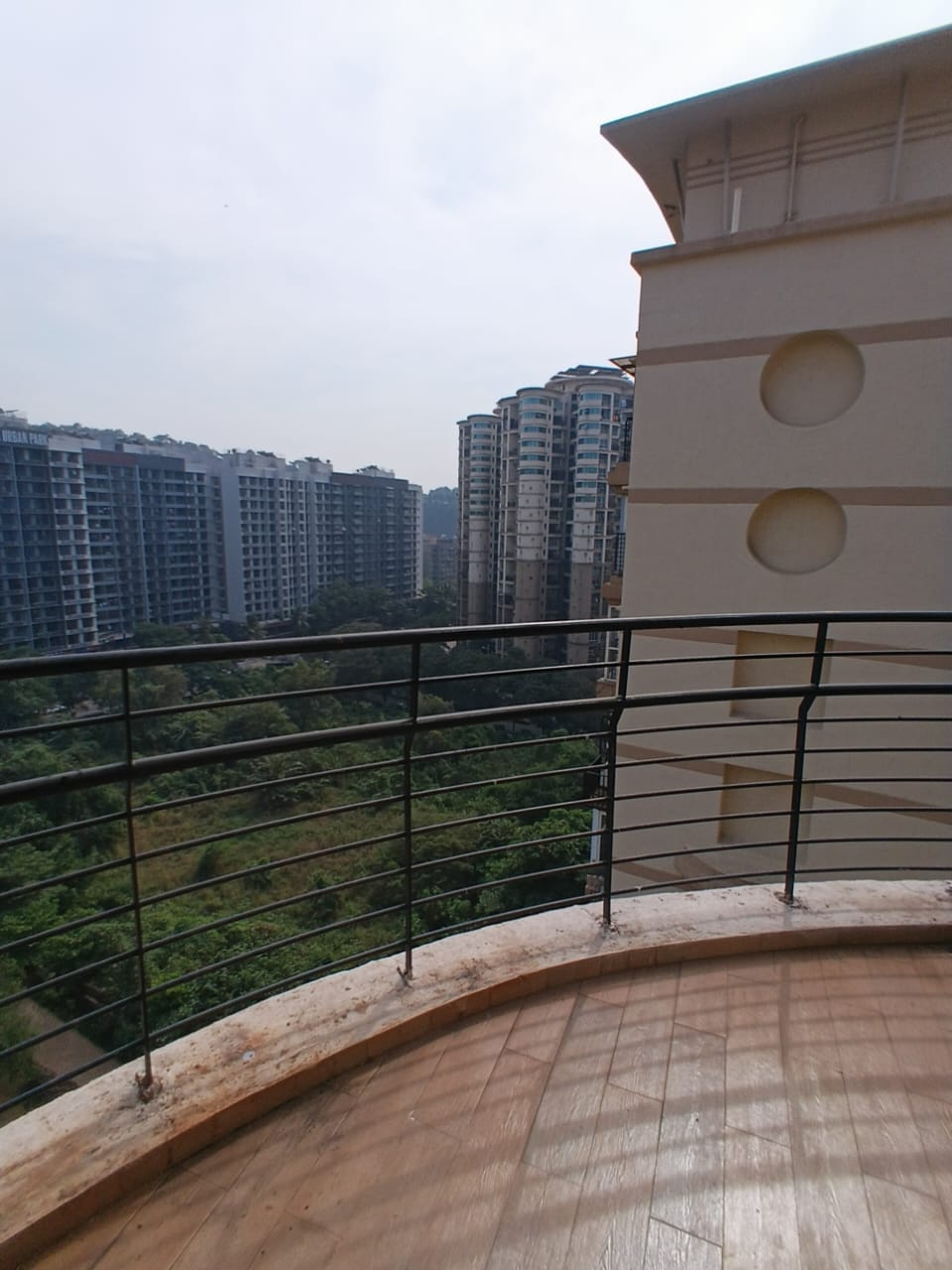 2 BHK 1150 Sq.Ft. Apartment in Zinnia CHS