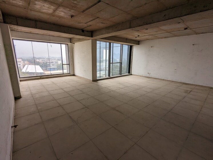 Room, samvaad-east-face Commercial Office Space 2000 Sq.Ft. In Ambli Ahmedabad 9583651