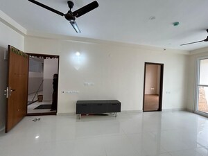 Furnished Amenities in 2 BHK Apartment at Prestige Finsbury Park Hyde, Bagaluru – for Rent