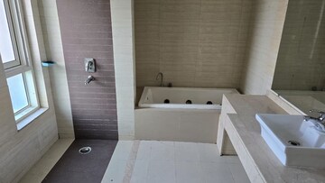 Bathroom in 3 BHK Apartment at Jaypee Greens Pavilion Heights 1, Sector 128 – for Rent