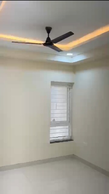 2 BHK Apartment For Rent in Tellapur