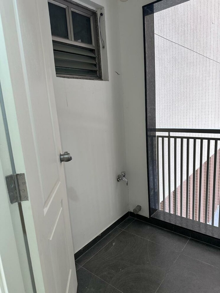 Balcony, shela 4 Bedroom 2585 Sq.Ft. Apartment In Shela Ahmedabad 9583703