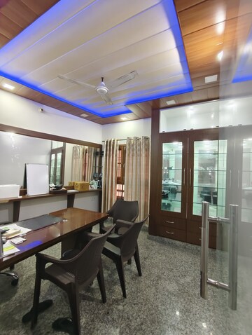 Gym in  Office Space at Gomti Nagar – for Rent