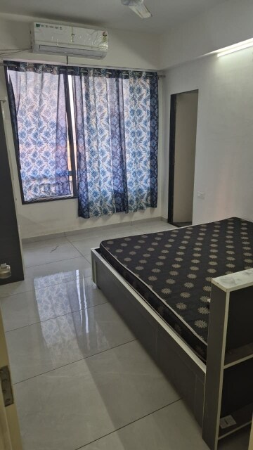 Bedroom in 3 BHK Apartment at Chandkheda – for Rent