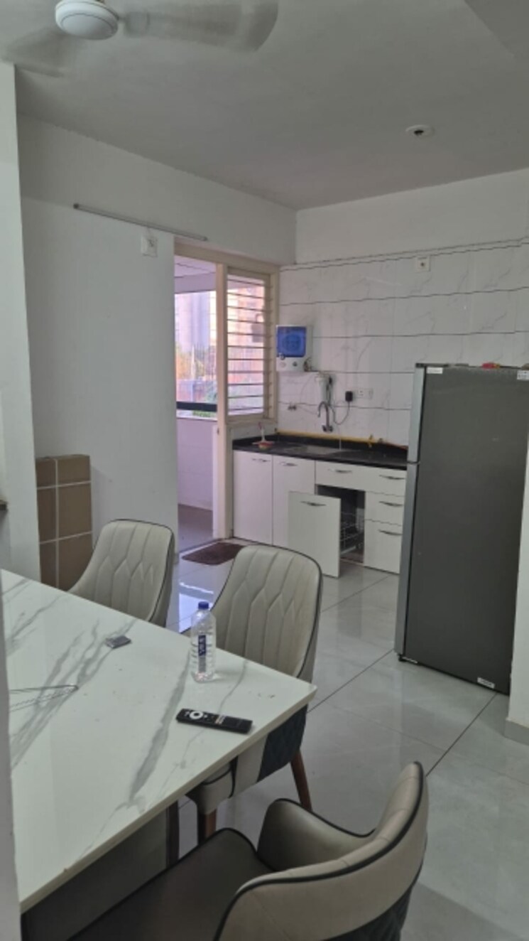 Living Room, chandkheda 3 Bedroom 1735 Sq.Ft. Apartment In Chandkheda Ahmedabad 9583741