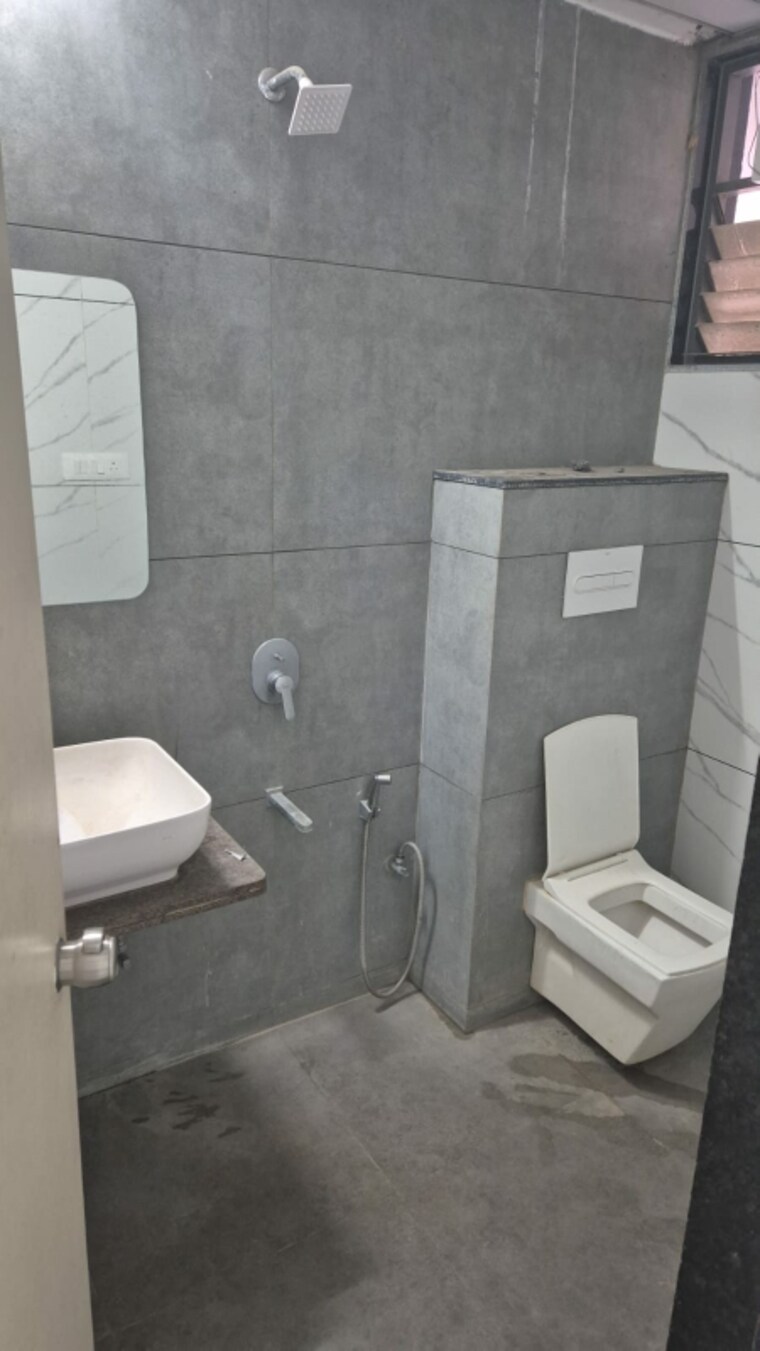 Bathroom, chandkheda 3 Bedroom 1735 Sq.Ft. Apartment In Chandkheda Ahmedabad 9583741