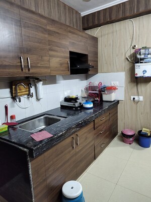 Kitchen in 2 BHK Builder Floor at DLF Royale Residences, Dlf Phase I – for Sale