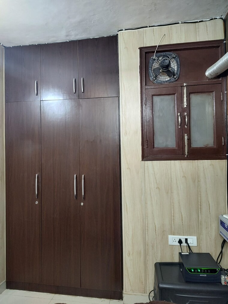 undefined, dlf-royale-residences 2 Bedroom 60 Sq.Yd. Builder Floor In Dlf Phase I Gurgaon 9583744