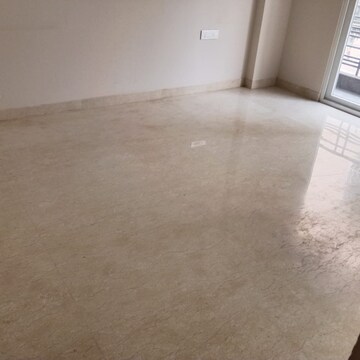 Room in 3 BHK Builder Floor at Gulmohar Park – for Rent