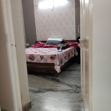 Bedroom in 3 BHK Builder Floor at Ansal Plaza Sector-23, Sector 23 – for Rent