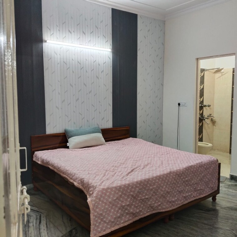 Bedroom, ansal-plaza-sector-23 3 Bedroom 2400 Sq.Ft. Builder Floor In Sector 23 Gurgaon 9583812