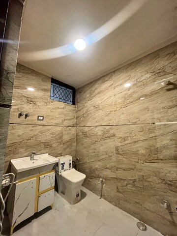 Bathroom in 2 BHK Builder Floor at Govindpuri – for Rent