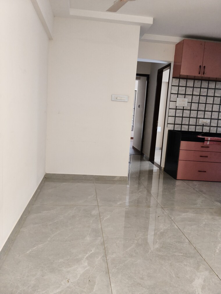 Room, vishal-chs-pant-nagar 2 Bedroom 700 Sq.Ft. Apartment In Pant Nagar Mumbai 9583922