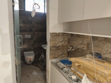 Furnished Amenities in  Office Space at Netaji Subhash Place – for Rent