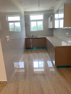 Kitchen in 3 BHK Builder Floor at Sector 85 – for Rent