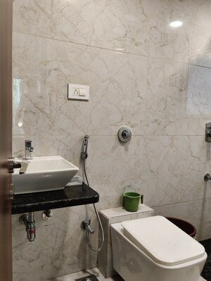 Team Area in 2 BHK Apartment at Vishal CHS Pant Nagar, Pant Nagar – for Rent