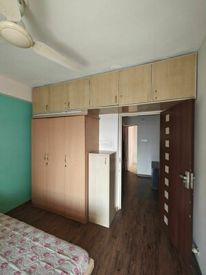 Room in 2 BHK Apartment at Bodakdev – for Rent