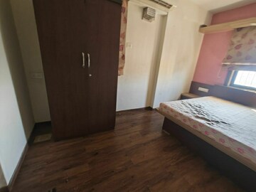 Bedroom in 2 BHK Apartment at Bodakdev – for Rent