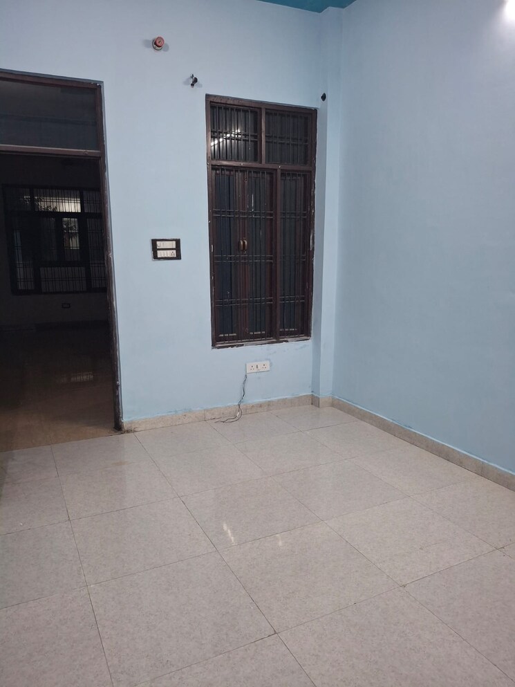 Room, manas-town 2 Bedroom 1200 Sq.Ft. Builder Floor In Indira Nagar Lucknow 9583986