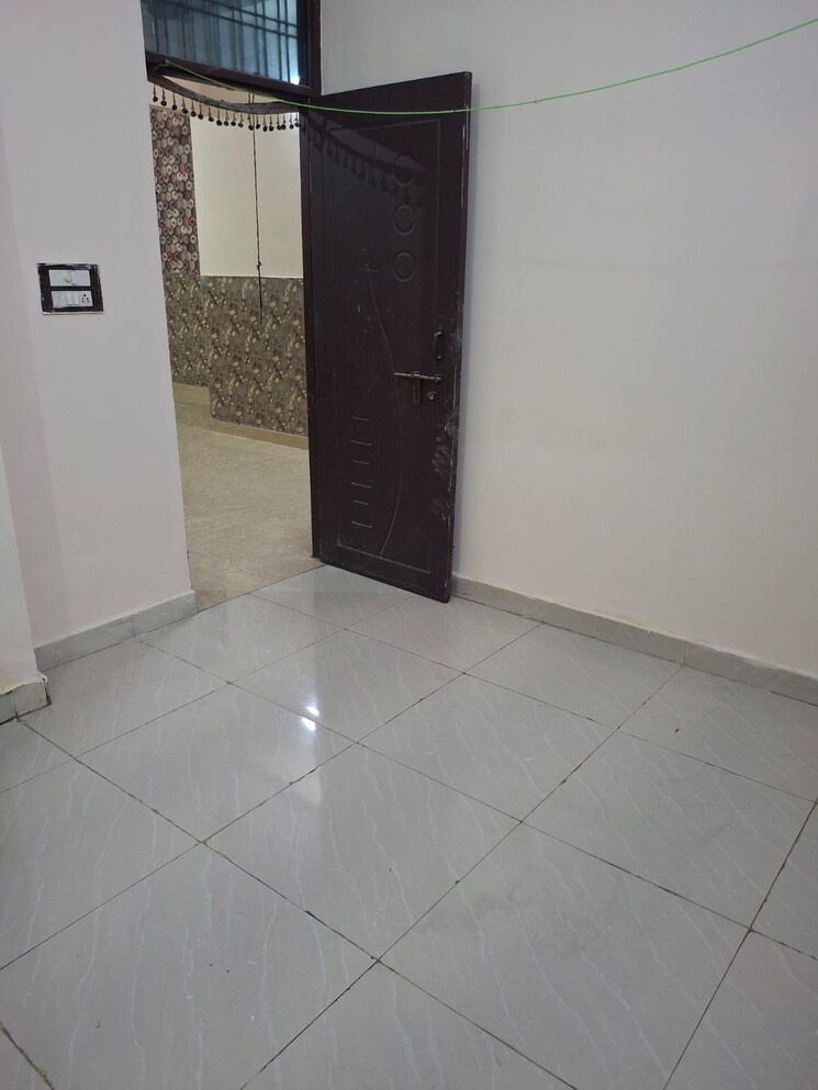 Room, manas-town 2 Bedroom 1200 Sq.Ft. Builder Floor In Indira Nagar Lucknow 9583986