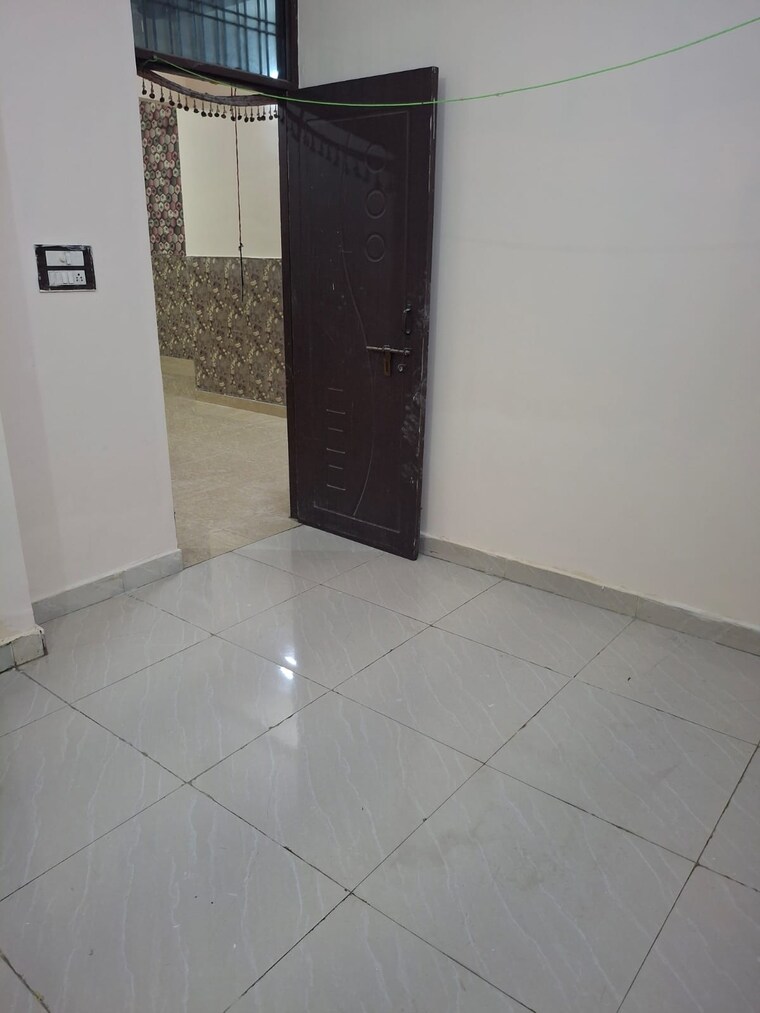 Room, manas-town 2 Bedroom 1200 Sq.Ft. Builder Floor In Indira Nagar Lucknow 9583986