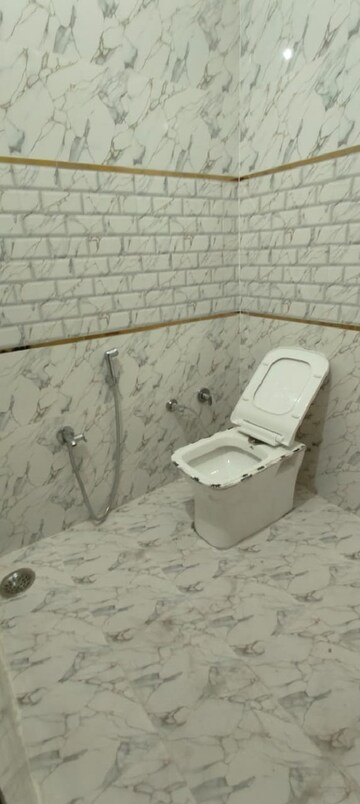 Bathroom in 2 BHK Independent House at Mahadeo Ghat Road – for Rent