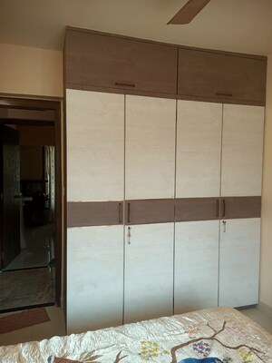 Room in 3 BHK Apartment at Pride Of Kalina, Santacruz East – for Rent