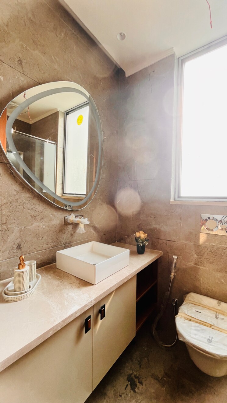 Bathroom, nirvana-country-birch-court 4 Bedroom 300 Sq.Yd. Builder Floor In Nirvana Country Gurgaon 9583965