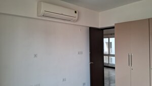 Room in 3 BHK Apartment at Sector 66 – for Sale
