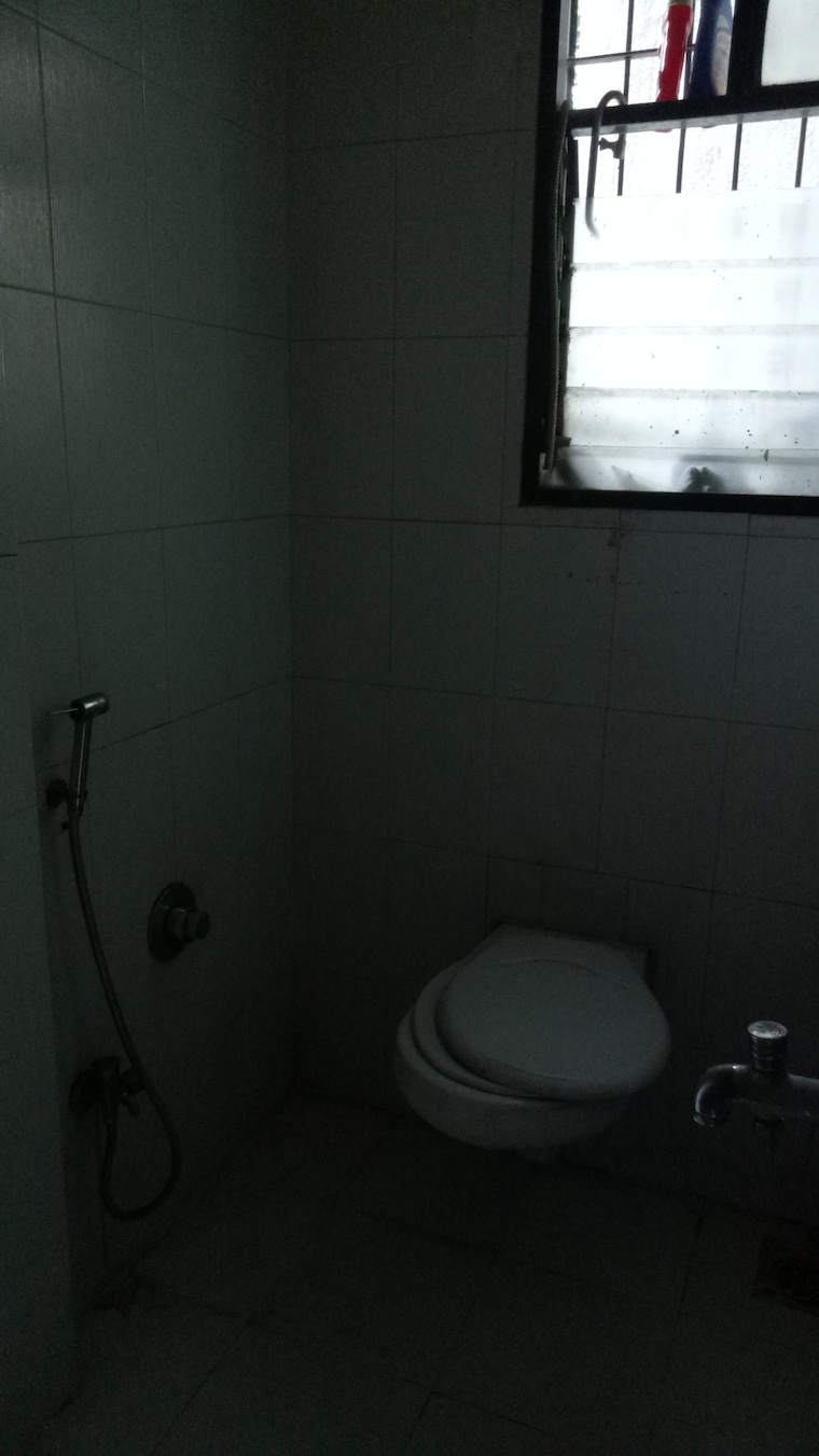 Bathroom, mahavir-sharan 2.5 Bedroom 1000 Sq.Ft. Apartment In Nigdi Pune 9583952