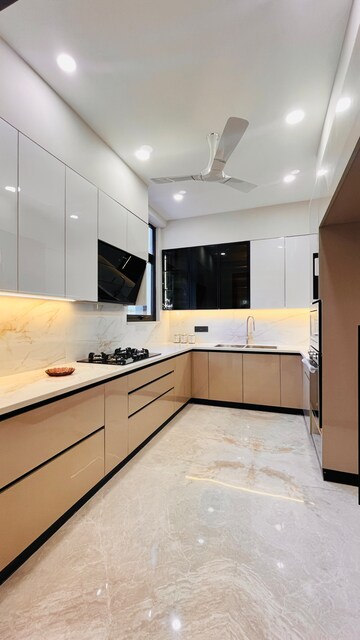 Kitchen in 4 BHK Builder Floor at Nirvana Country Birch Court, Nirvana Country – for Sale