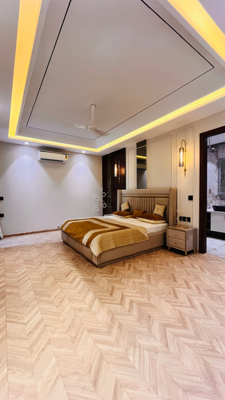 Living Room, nirvana-country-birch-court 4 Bedroom 300 Sq.Yd. Builder Floor In Nirvana Country Gurgaon 9583965